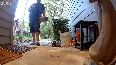 Amazon delivery throwing packages