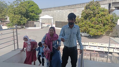 Pyari family