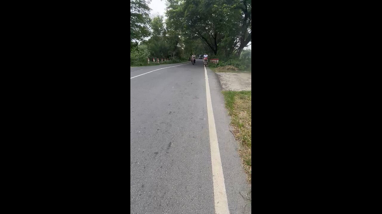 যশোর - মাগুরা মহাসড়কে...