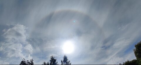 22.8.2025: Sun halo, colors in the clouds