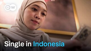 Single in Indonesia: Stigma and emancipation | DW Documentary
