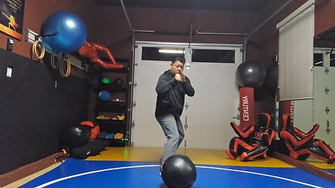 WTD Hand Combination 12, Circle Set (Rank 2)