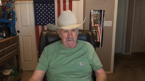 Off Duty Deputy Texas Sheriff Kills Individual, That Tried To Break Into His Car!