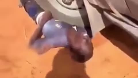 Black people methods in 'making people can't breathe'. are a lot superior to White people.😁
