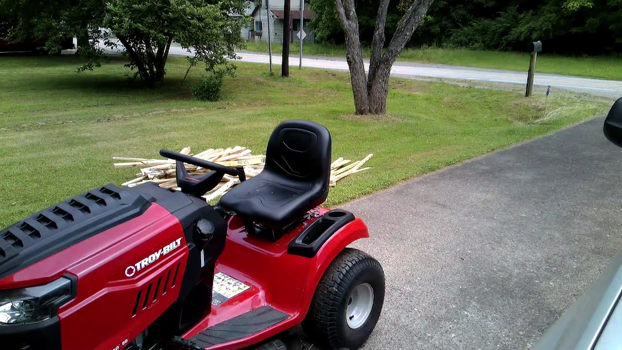 SZ:6 EP:5 Lawn Tractor Hill Climb - Wait For It!!! Does It Climb?