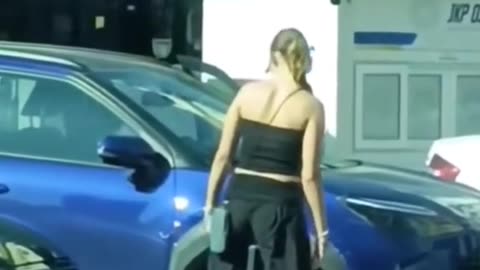 This Girl Is Pluged by pivot