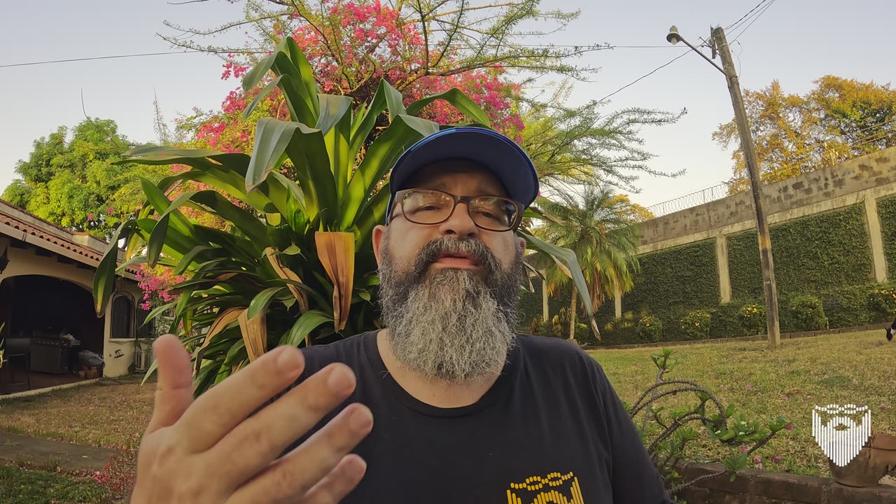 Why Have a Full Time Security Guard if Nicaragua is So Safe? 🇳🇮