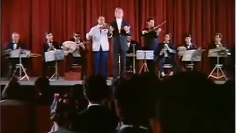 TUTUŞAN BAĞRIMDA HEP SARSAM SENİ