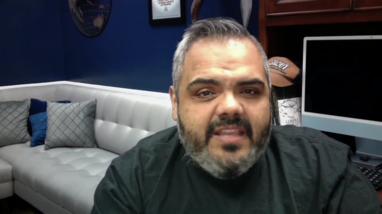 FAITH IN THE MIDDLE - Daily Bread with Pastor Jeremy