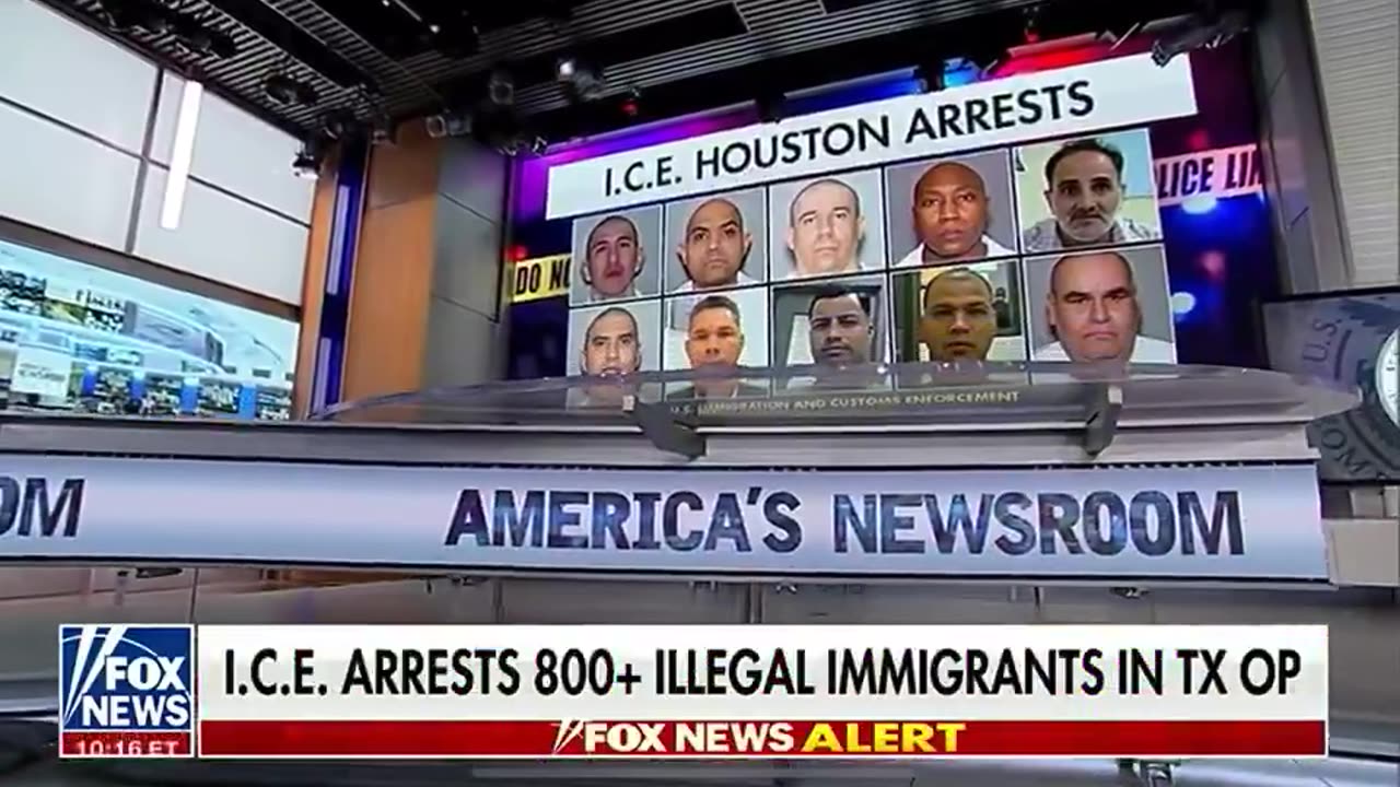 MASSIVE deportation operation conducted by ICE Houston, arresting 800+ criminals.