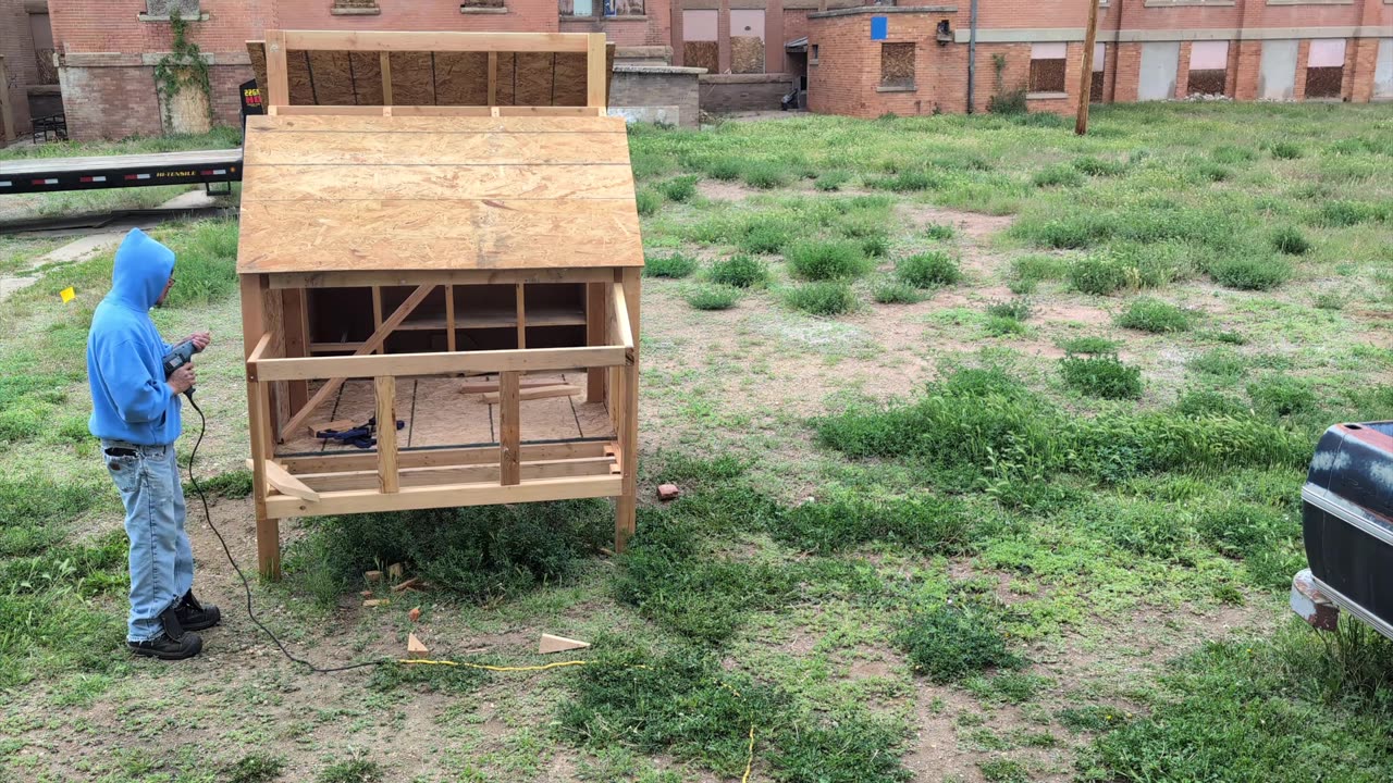 Chicken coop build part 5