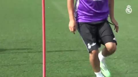 Cristiano and Benzema return to group training