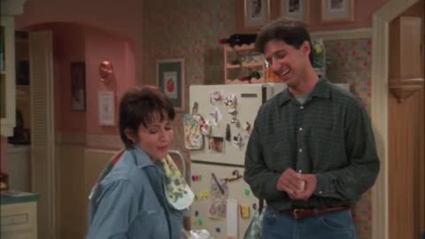 Everybody Loves Raymond - Season 1 - Episode 6 - Frank, the Writer