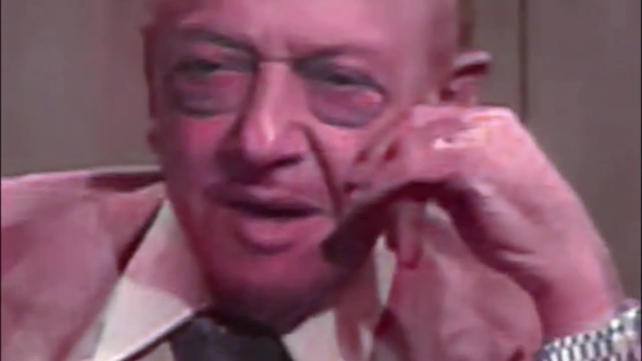 The Legacy Of Mel Blanc Revealed By Bugs Bunny | 1979 Color Interview