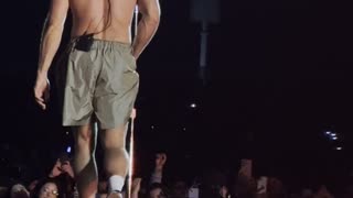Dan Raynolds lloró en concierto de Imagine Dragons