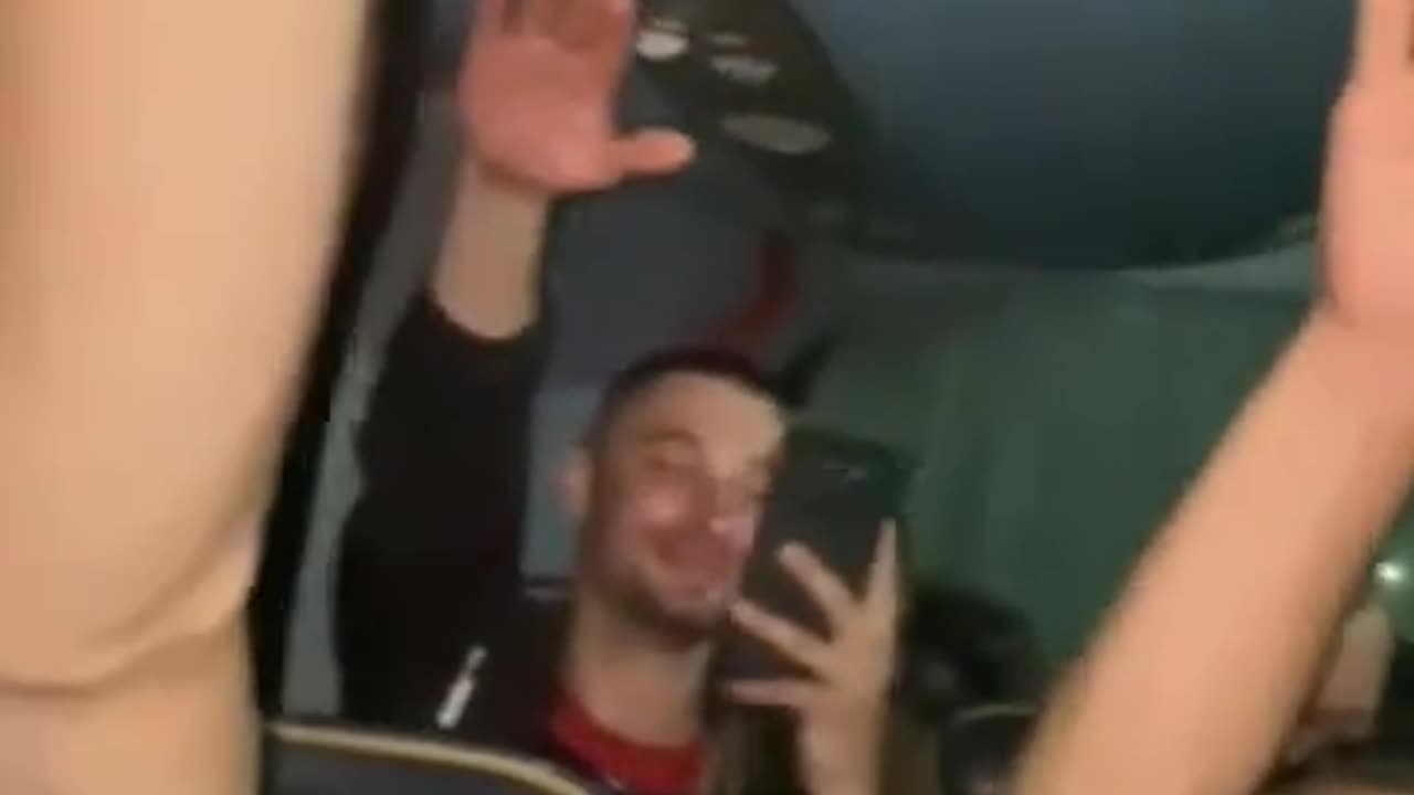 Ukrainian recruits leaving Germany after getting NATO training