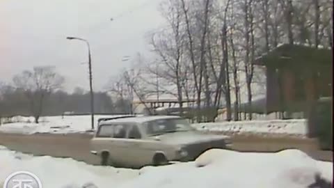 Poesía De Semyon Gudzenko