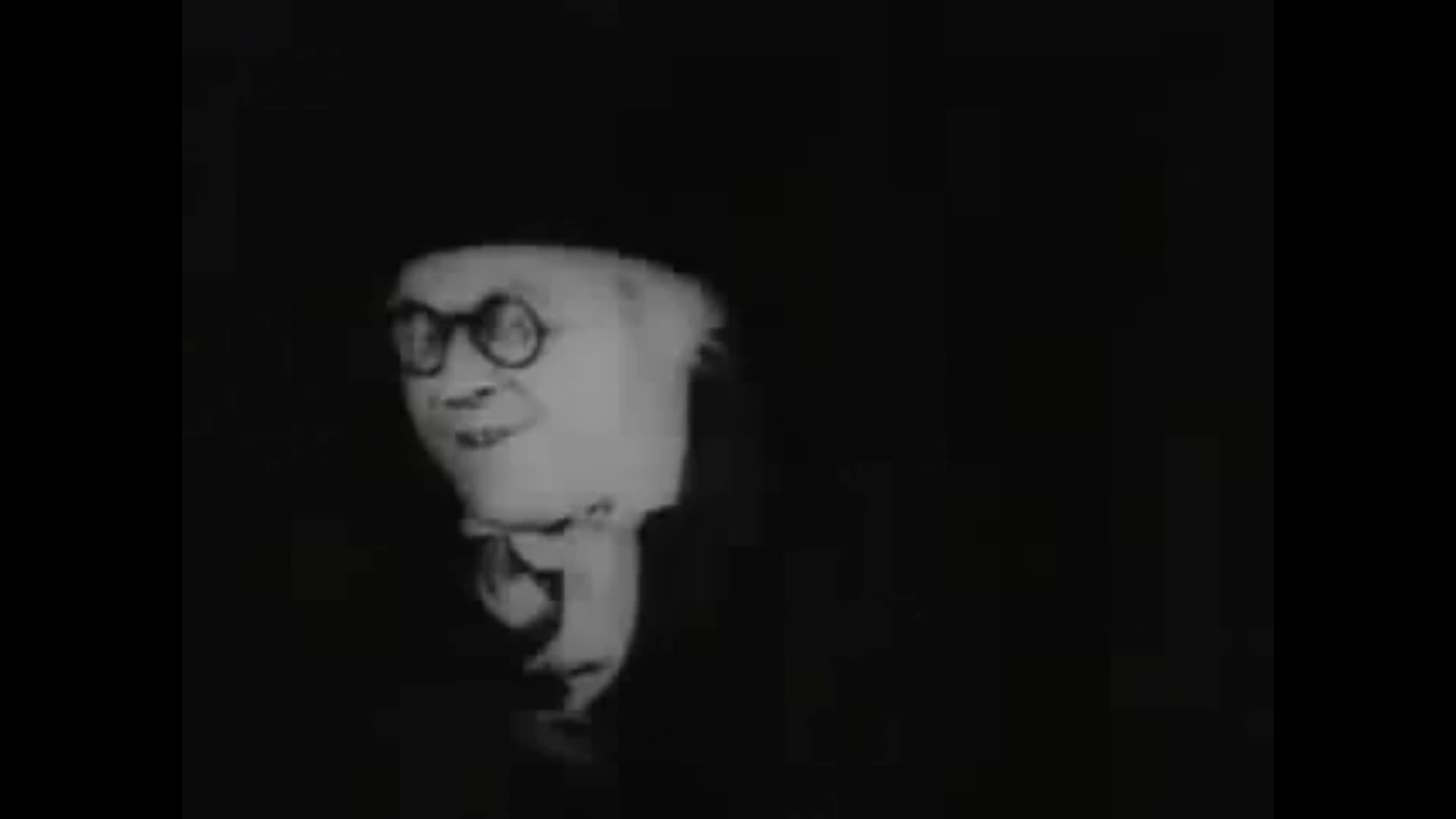 The Cabinet of Dr. Caligari (1920) – Silent Horror Classic | FlixCine Public Domain