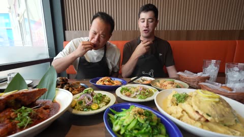 Toronto's #1 Chilli Crab 🇨🇦 Canada's Seafood Meets China's Wok ft.‪@InstaNoodls‬