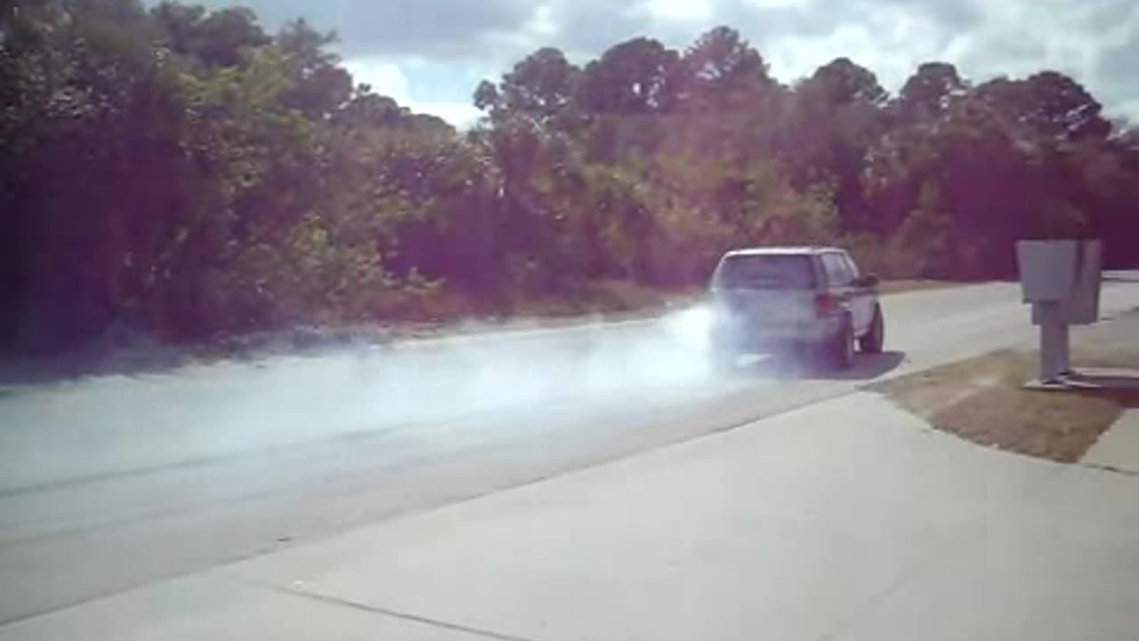 1998 408 6.7 stroker Jeep burnout