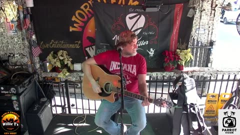 LIVE Music Everyday!