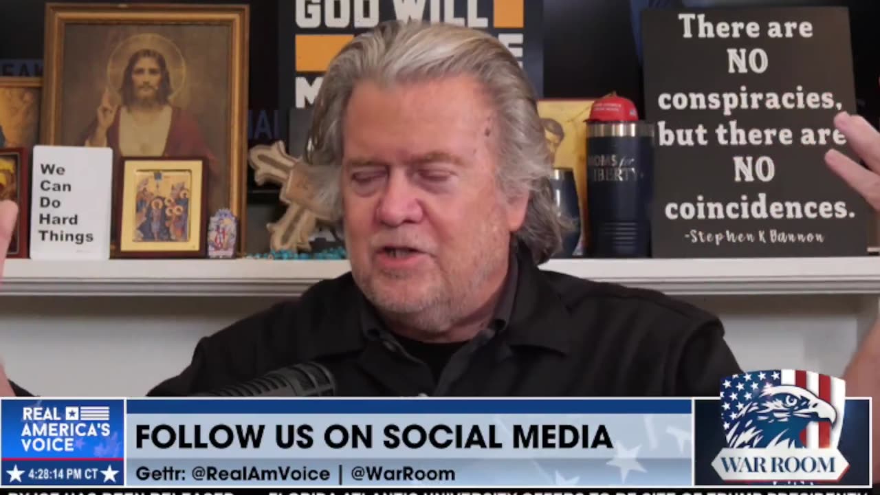 Steve Bannon absolutely savaging Elon Musk this evening. Powerful stuff.