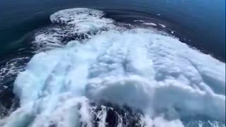 One of the rarest and most impressive natural events to witness: an iceberg capsize