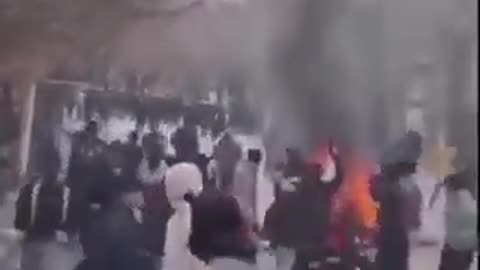 Street battles happening now against the Islamic regime in Iran