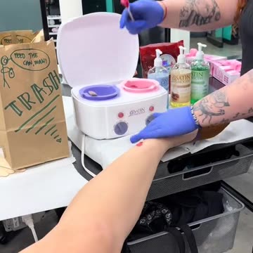 Leg & Arm Waxing in Los Angeles Using Sexy Smooth Cherry Desire Wax | @orselleskin Demo