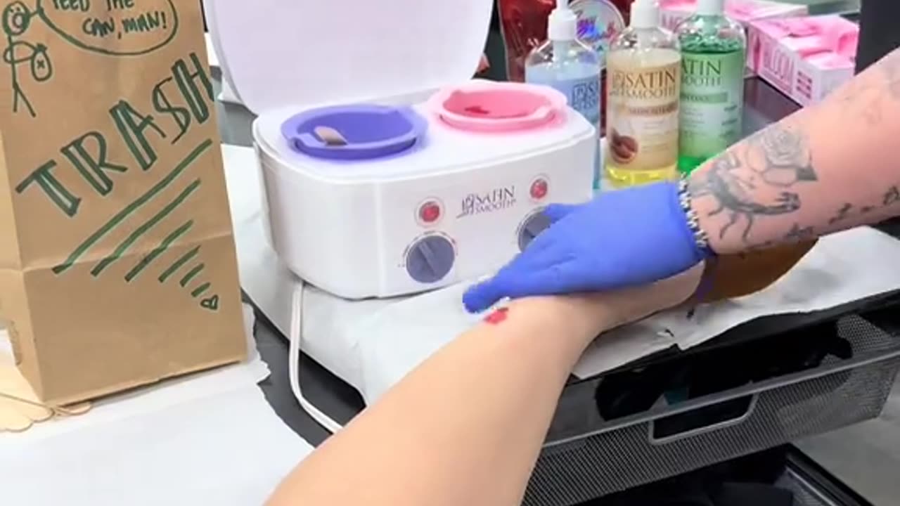 Leg & Arm Waxing in Los Angeles Using Sexy Smooth Cherry Desire Wax | @orselleskin Demo
