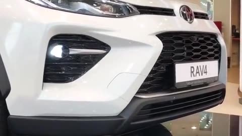 Toyota RAV4 2024