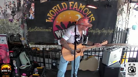 LIVE Music Everyday!