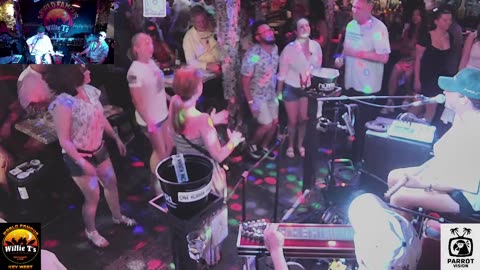 LIVE Music Everyday!