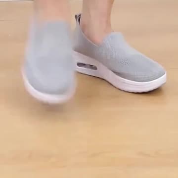Women's Lightweight Breathable Knit Slip-On Sneakers