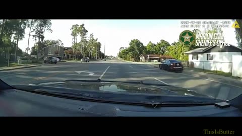 Marion County Sheriff’s Office deputies chase down a fleeing driver because he didn’t have a license