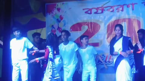 ও শাশুড়ির বেটি ডিজে বাজাবো। সফিকের গানের স্টেজ শো। সফিক ভাইরাল ভিডিও। Palligramtv ।