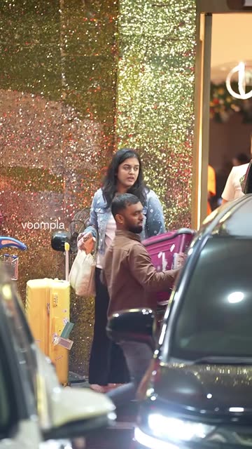 cricketer surya kumar yadav and wifey devisha seen