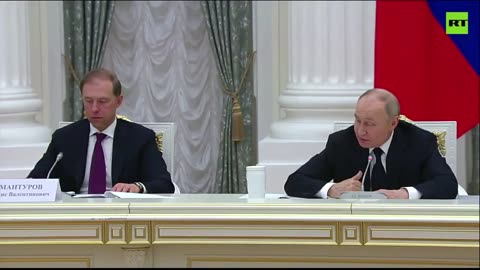 Die westlichen Eliten hätten in der Ukraine einen „blutigen Putsch“ inszeniert.