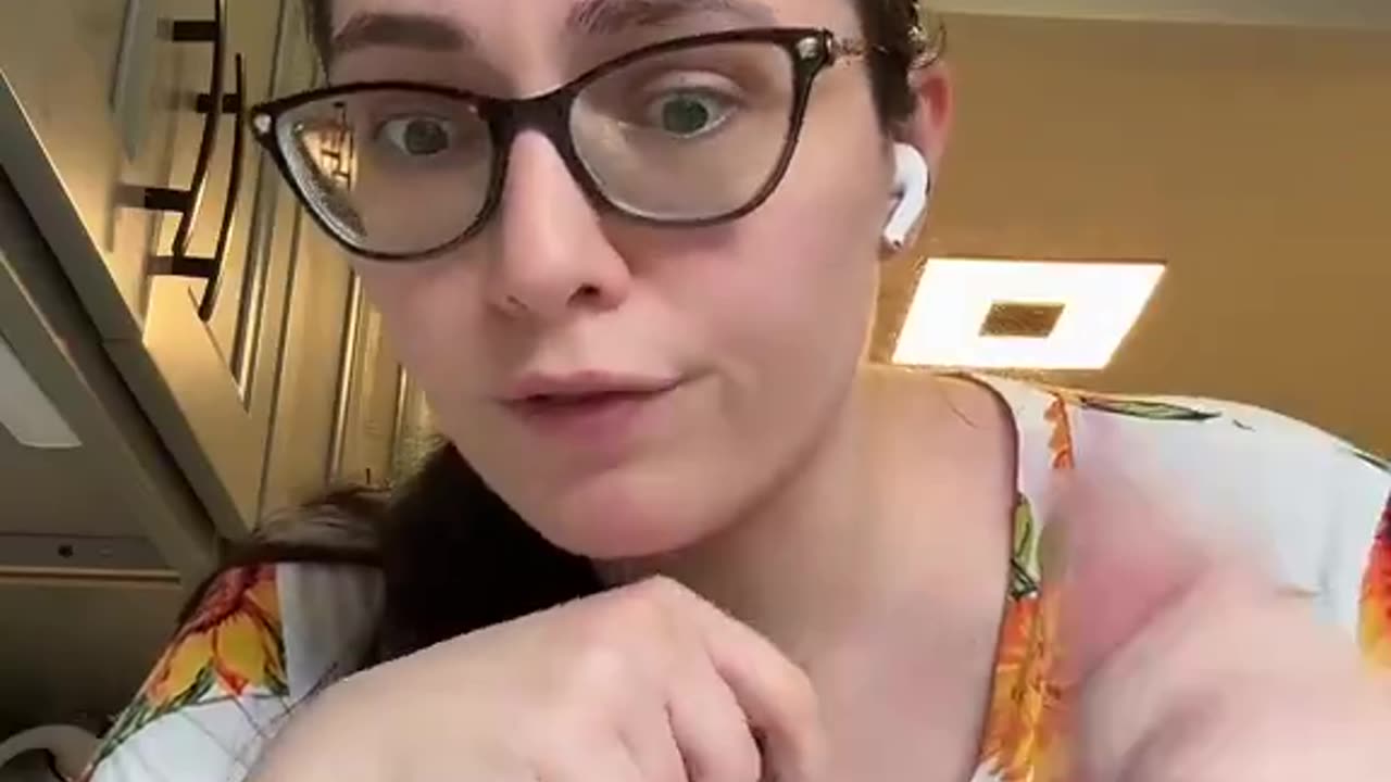 Who's gonna tell her? 👇