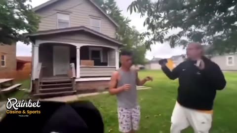 Child Predator Kicked and Smacked Repeatedly After Trying to Meet Young Kid | Caught on Camera