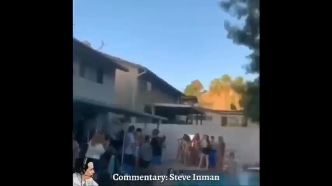 Not So Synchronized Diving...!!!