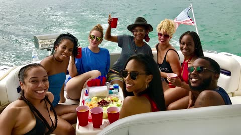 55' Azimut Yacht Rental in Key Biscayne, Florida💦🌊