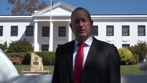 Fraser Anning: SAVE WHITE SOUTH AFRICANS (2019)