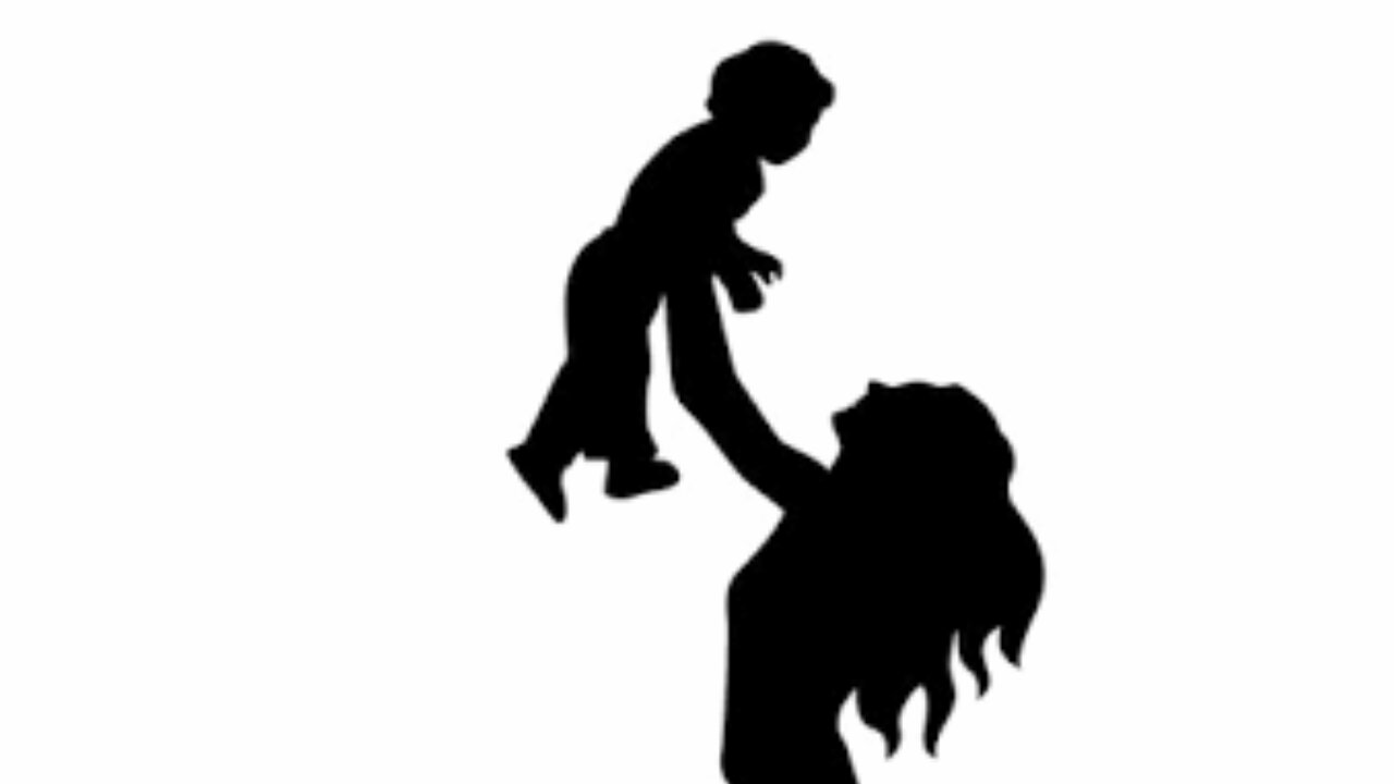 Toddler Rambles: When both of mommy's hands are busy.