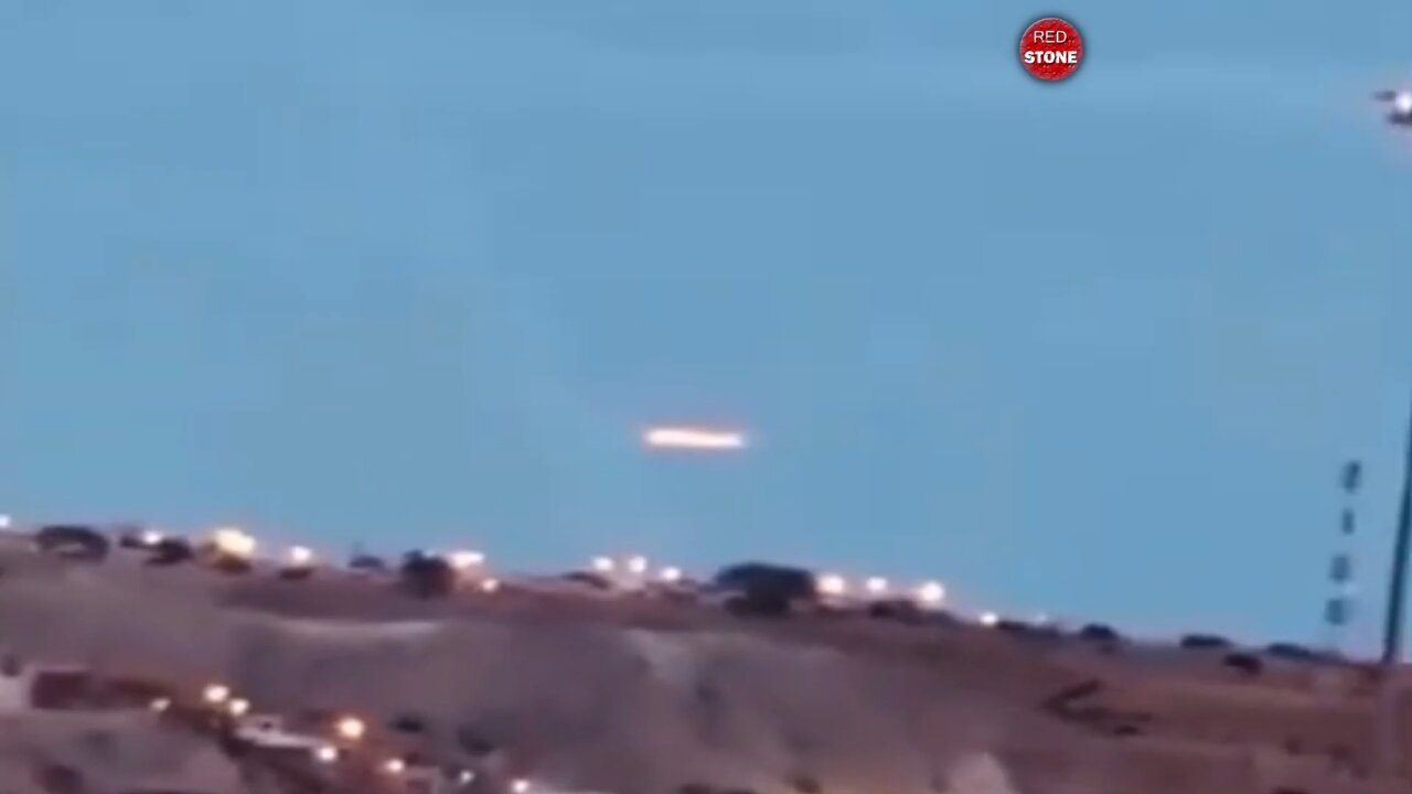 UFO Hovers Low over Peru