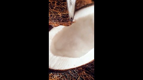 “The Miracle of Coconut Water – Nature’s Secret for Ultimate Health.”