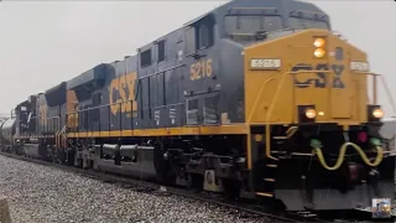 CSX Trains from Sterling, Ohio December 31, 2024