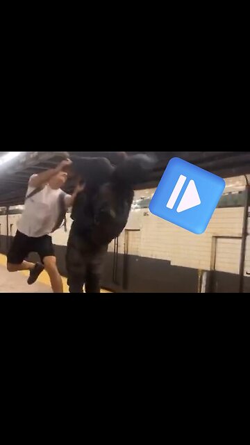 FAFO- A man waiting on the platform for a train to come, is accosted by a man with a kn’fe