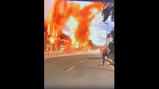 Paul White Gold Eagle - 🚨🇲🇽 BREAKING NEWS： SANTA MARTHA BRIDGE EXPLOSION MEXICO