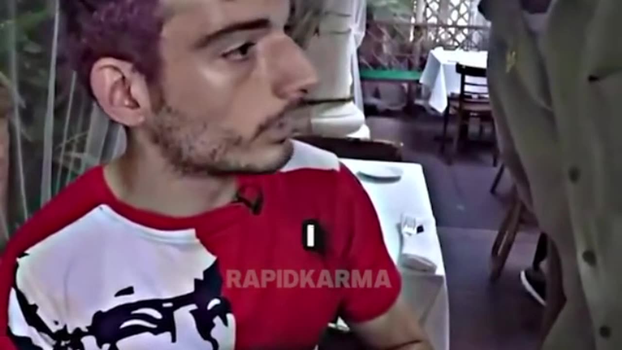 Streamer gets kicked out by A Mob Boss